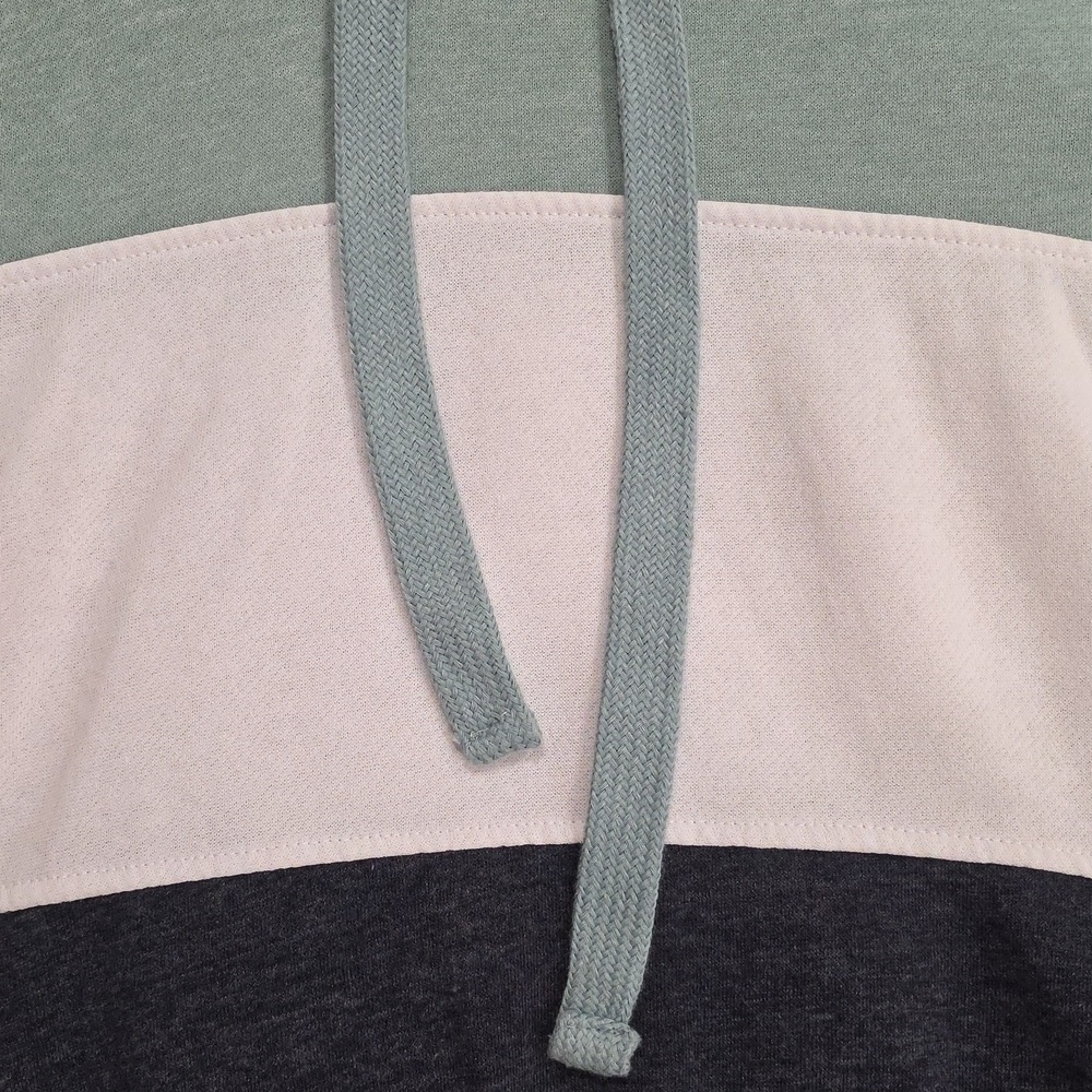 Hippie Rose - Cropped Green, White, and Black Hoodie. Size S - Picture 2 of 5